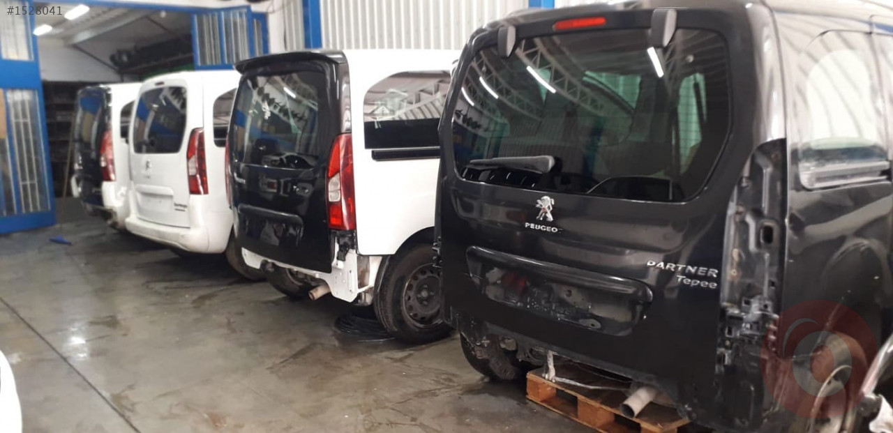 Pejo Partner Tepee Ikma Bagaj Kapa I L Der Peugeot Kma Yedek Par A