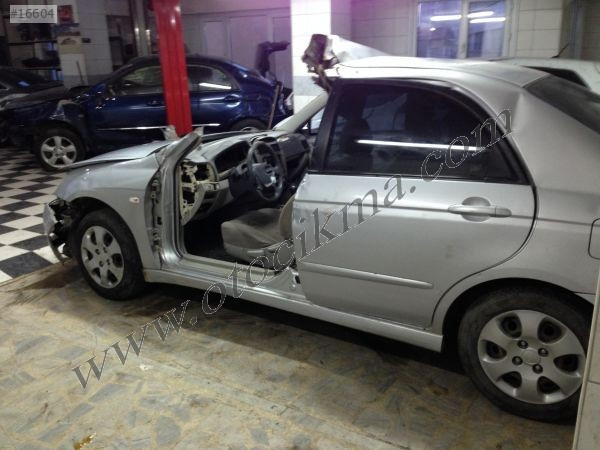 kia cerato çıkma yedek parçaları 2006 model