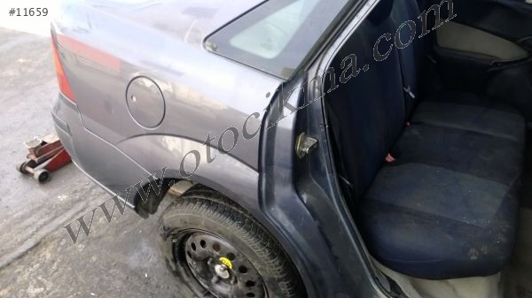 FORD FOCUS ARKA PANEL