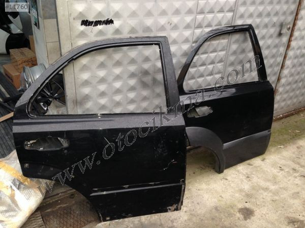 kia sorento çıkma sağ arka kapı
