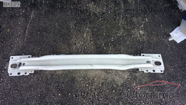 Volvo s60 ön tampon demiri