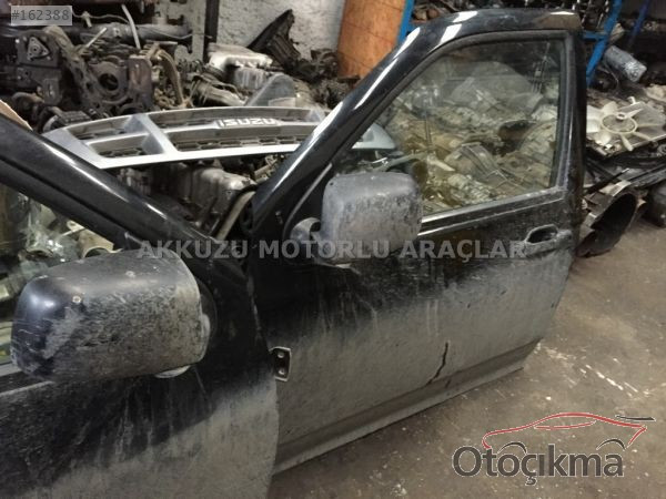 ISUZU D-MAX ÇIKMA SOL ÖN KAPI