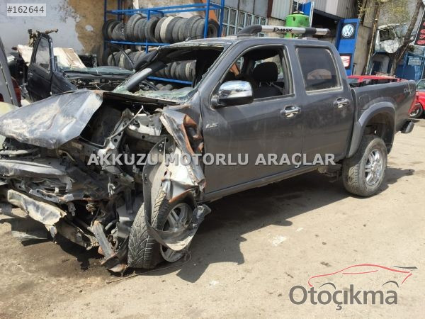 İSUZU D-MAX EURO4 ÇIKMA KAPI