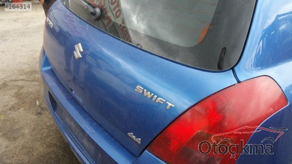 SUZUKİ SWİFT 4x4 TEYİP,CD ÇALAR 0532 252 38 11
