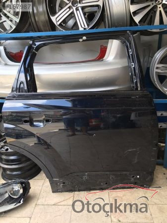 Audi Q7 sağ arka kapı orjinal çıkma