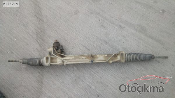 Audi Q5 Direksiyon Kutusu