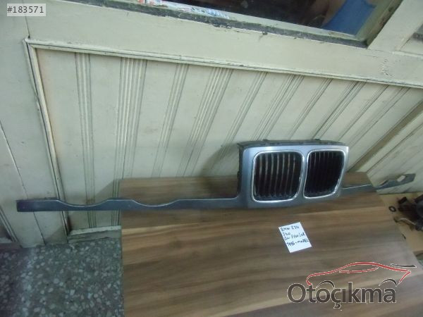 BMV E34 520 ÖN PANJUR 1996 MODEL ORJİNAL ÇIKMA