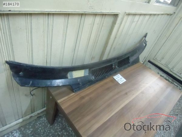 MİTSUBİSHİ LANCER ÖN CAM IZGARASI 1984-1988 MODEL ORJİNAL ÇI