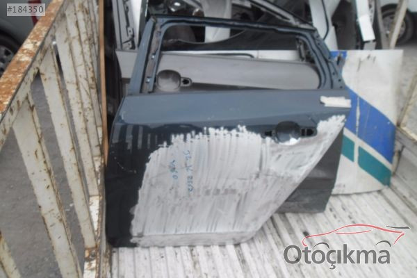 2012 VOLVO V40 SOL ARKA KAPI ÇIKMA ORJİNAL YEDEK PARÇA