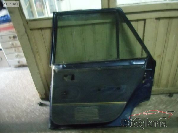 RENAULT 9 SAĞ ARKA KAPI ORJİNAL ÇIKMA TEMİZ HATASIZ YENİ GEL