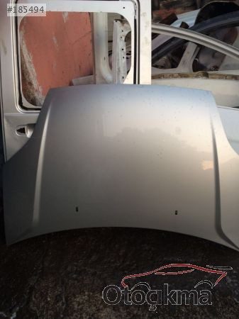 2007 Ford Fiesta kaput