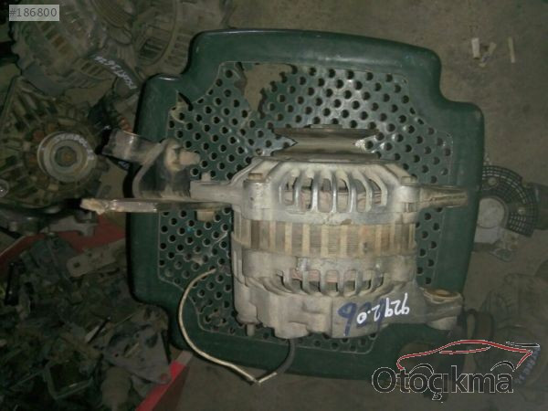 Mazda 929 şarj dinoması