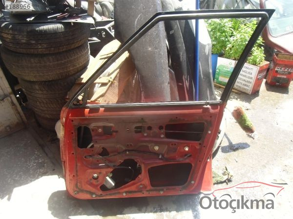 RENAULT 9ÖN SAĞ KAPI ORJİNAL ÇIKM YENİ GELEN