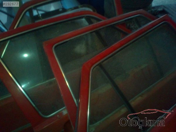 GOLF 1 KAPI  OTO FİKRETTE 