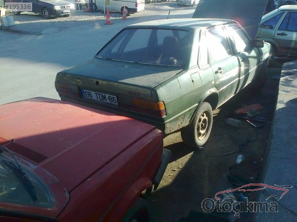 AUDİ 80 KAPI CAMI  OTO FİKRETTE