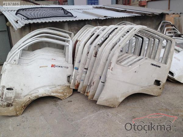 KİA BONGO ÇIKMA SOL ÖN KAPI SATILIK