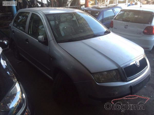 skoda fabia çıkma yedek 