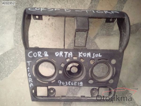 OPEL TİGRA ORJİNAL ORTA KONSOL-HAS OTO ÇIKMACI