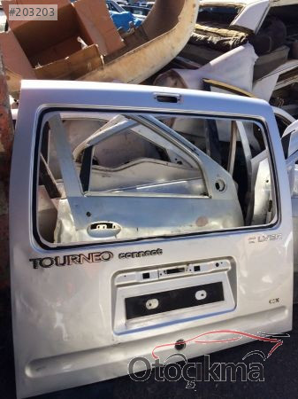2013 Ford kornet arka bağaj