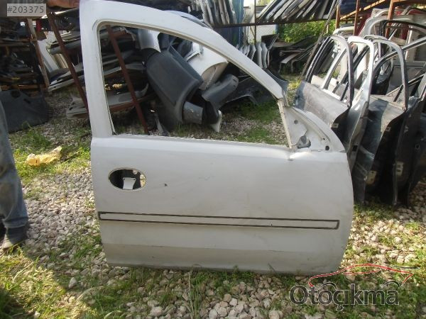 OPEL COMBO SAĞ ÖN KAPI ORJİNAL ÇIKMA