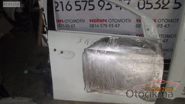 mitsubishi space star kapı sağ ön