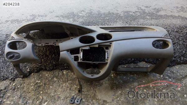ford focus 2004 torpido otobekir