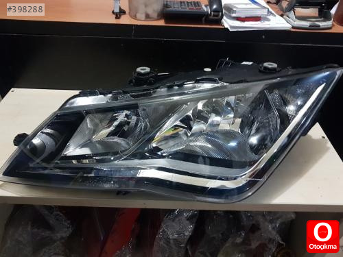 SEAT LEON SOL SIFIR FAR OTOBEKIR