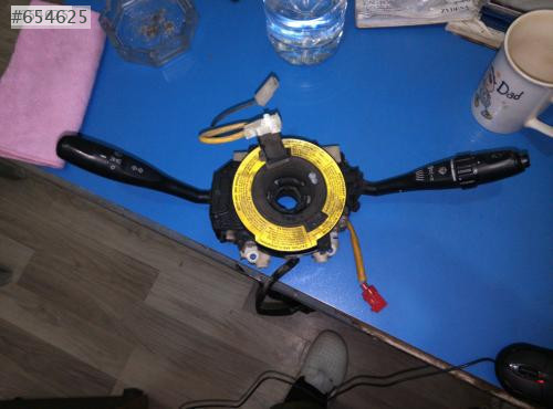 mitsubishi carisma far sinyal kolu