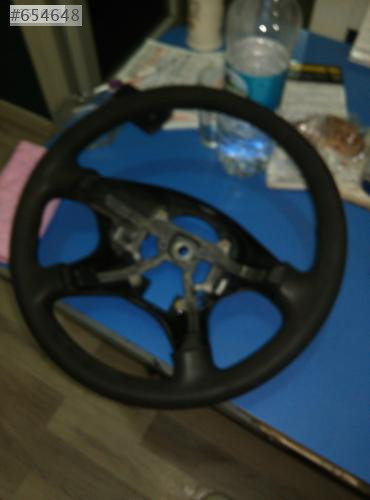 mitsubishi carisma direksiyon simidi
