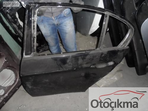 E90 3 SERİSİ SOL ARKA KAPI BMW ORJİNAL ÇIKMA PARÇA