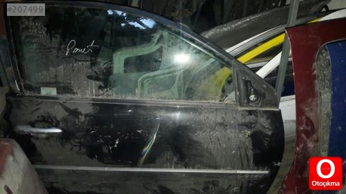 Megane 2 RS sağ ön kapı