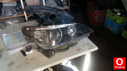 Bmw E..90. 2008..sağ far orjinal çıkma parça