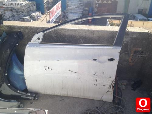 HYUNDAİ ELENTRA SOL ÖN KAPI ÇIKMA YEDEK PARÇA
