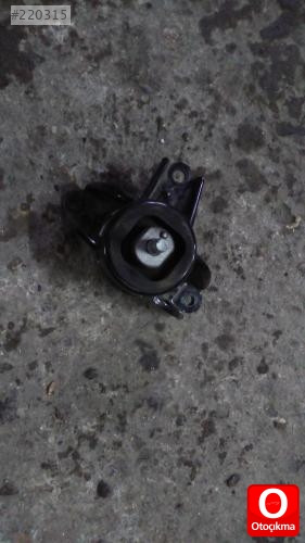 KİA CEED ÇIKMA MOTOR KULAGI