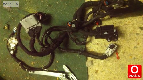 Opel astra j motor içi tesisatı 1.6 xer çıkma yedek parça