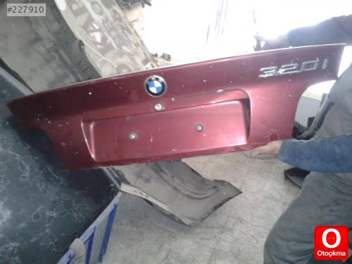 BMW E36 BAGAJ KAPAĞI HATASIZ