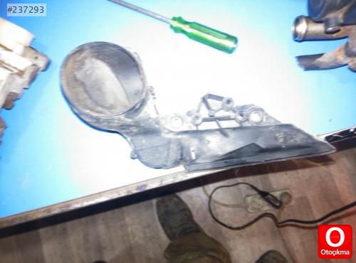 Ford mondeo sağ kapı ayna iç plastiği