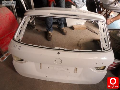 X1 BAGAJ BMW ÇIKMA PARÇA 