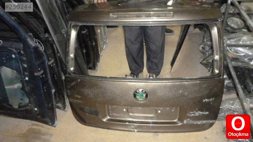 YETI BAGAJ SKODA ÇIKMA PARÇA 
