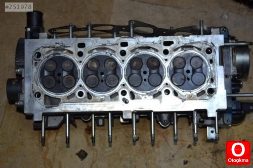 Opel  İnsignia Silindir Kapağı    