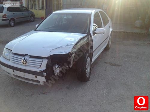 VOLKSWAGEN BORA ALT TRAVES