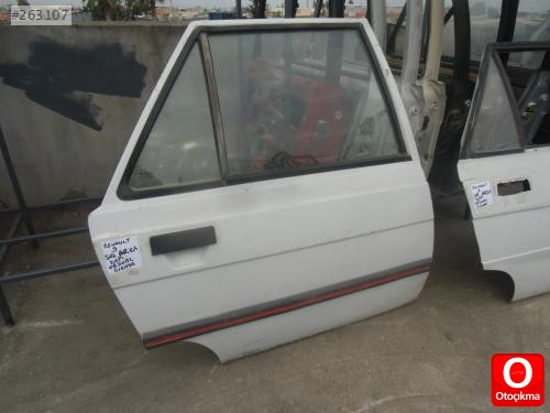 RENAULT 9 SAĞ ARKA KAPI ORJİNAL ÇIKMA ADANA