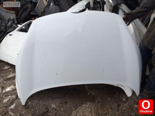 2011 ford fiesta ön kaput
