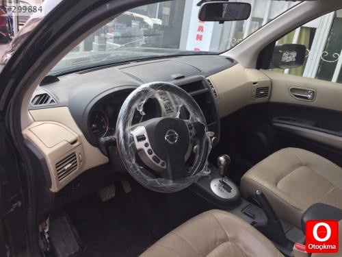 Nissan X-Trail T31-2009-2013 Torpido Göğüslük Orjinal Çıkma