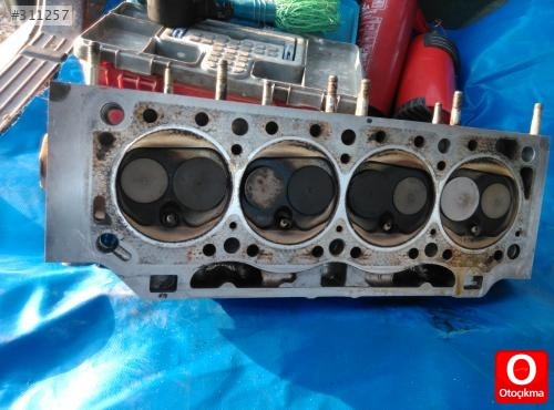 Renault laguna 1 silindir kapağı