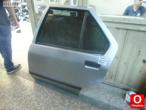 RENAULT 19 SOL ARKA KAPI ORJİNAL ADANA ÇIKMA PARÇA