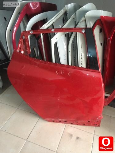 RENAULT CLİO 4 SAĞ ARKA KAPI ORJİNAL ÇIKMA