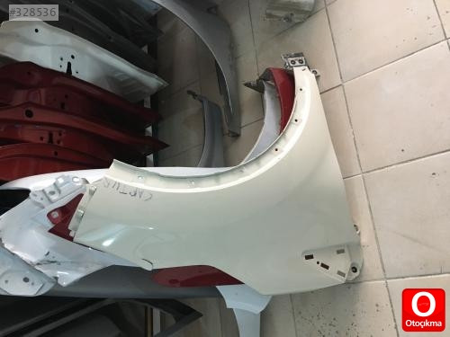 RENAULT CAPTUR SAĞ ÇAMURLUK ORJİNAL ÇIKMA