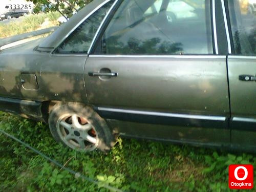 AUDİ 100 KAPI OTO FİKRETTEN