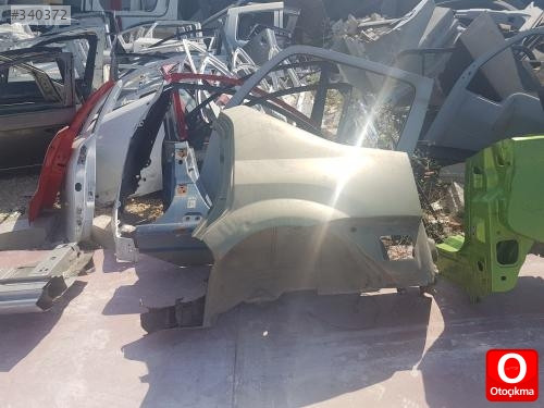 DACİA  LOGAN    SOL  ARKA    CAMURLUK